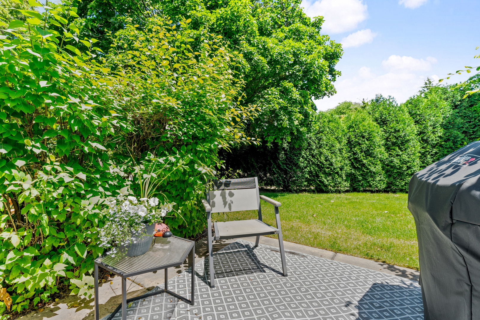 7833 Darien Lake Drive, Darien, IL 60561