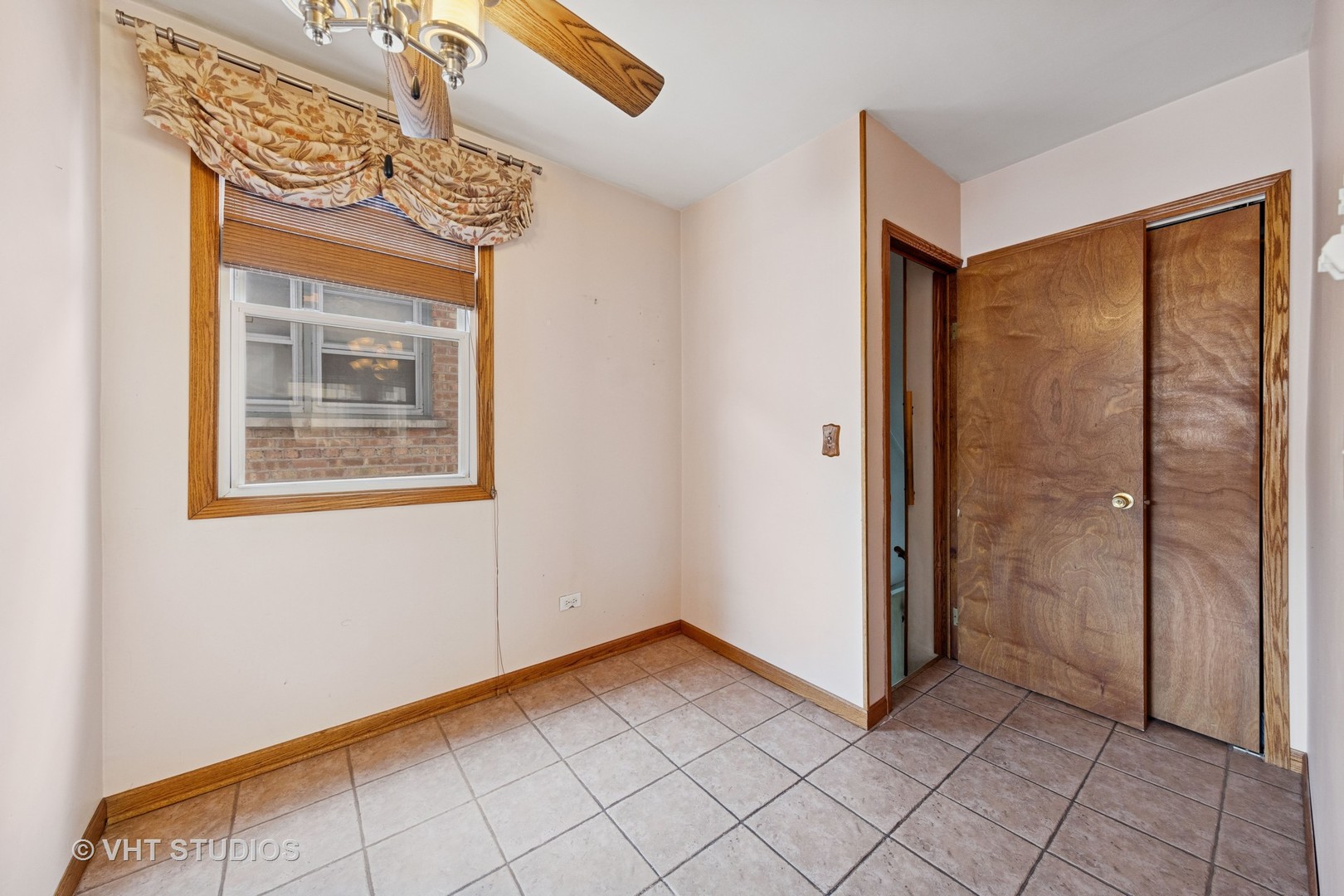 1165 S Lombard Avenue, Oak Park, IL 60304