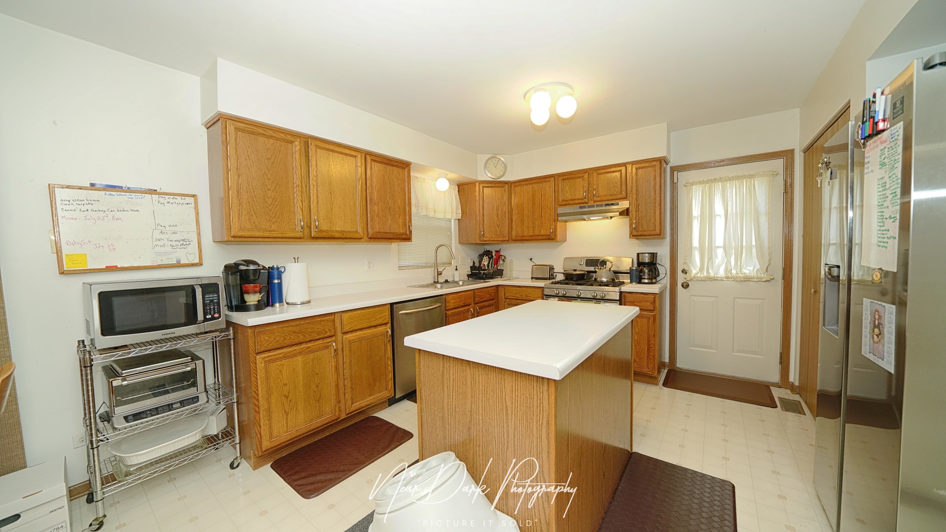2292 Iroquois Lane, Round Lake Heights, IL 60073