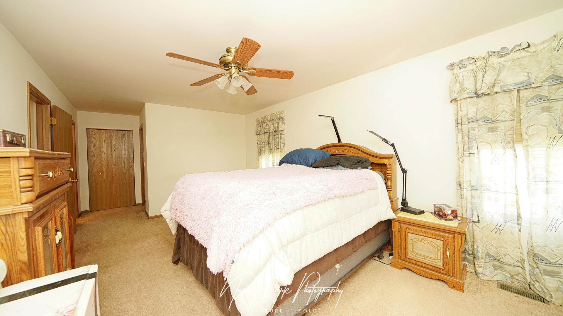 2292 Iroquois Lane, Round Lake Heights, IL 60073