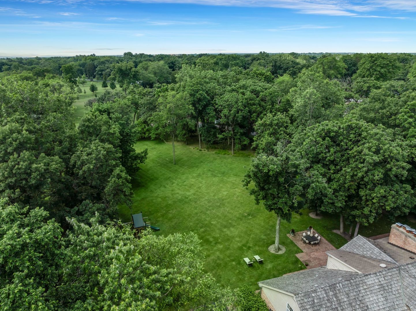 1696 N Waukegan Road, Lake Forest, IL 60045
