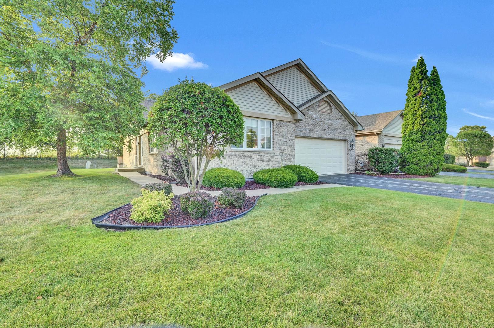 56 Iliad Drive, Tinley Park, IL 60477