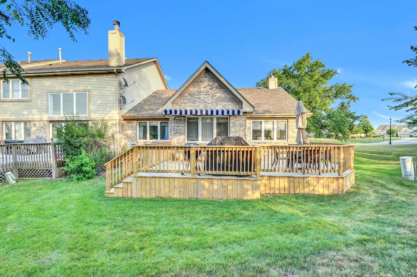 56 Iliad Drive, Tinley Park, IL 60477