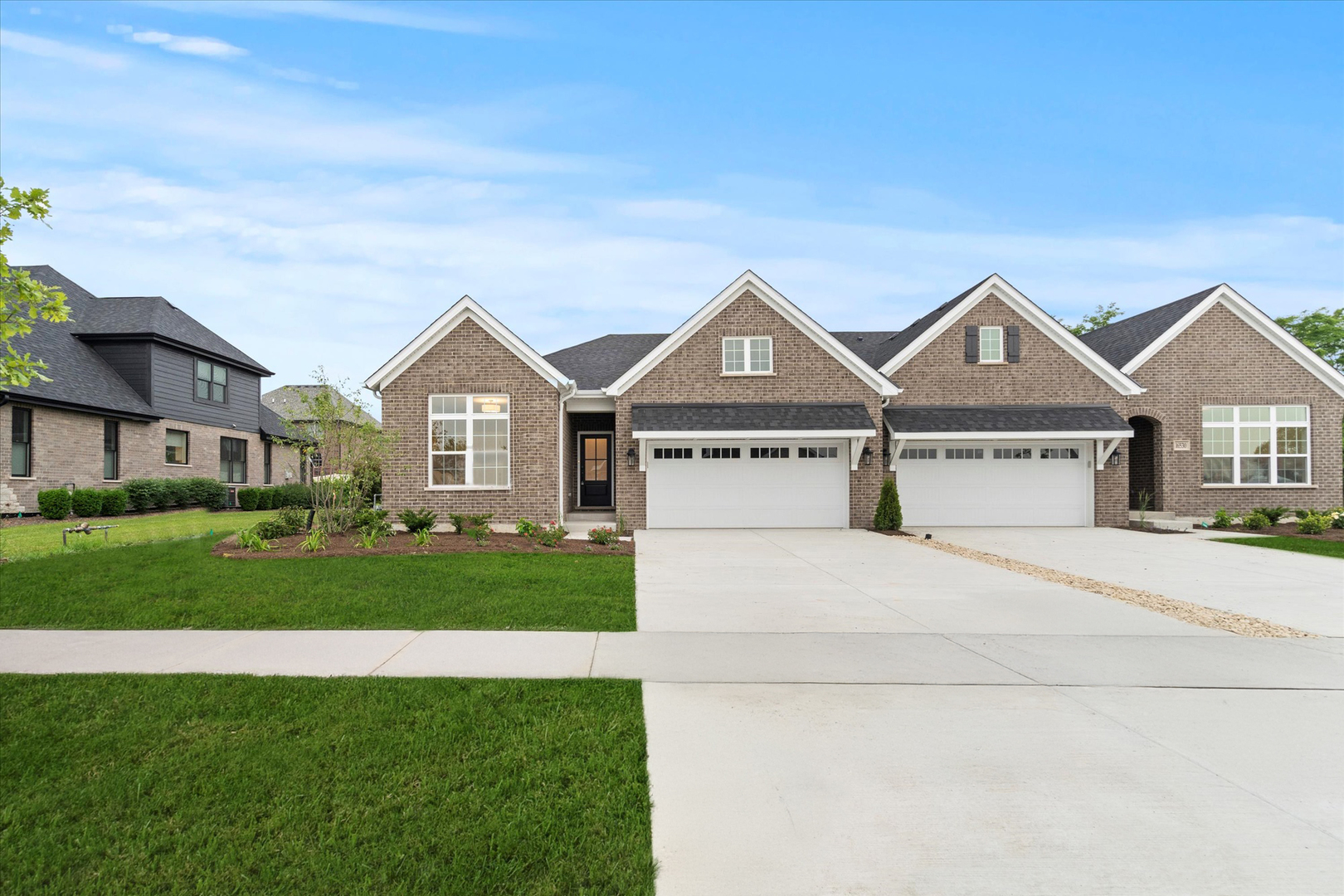 16540 Kayla Drive, Lemont, IL 60439