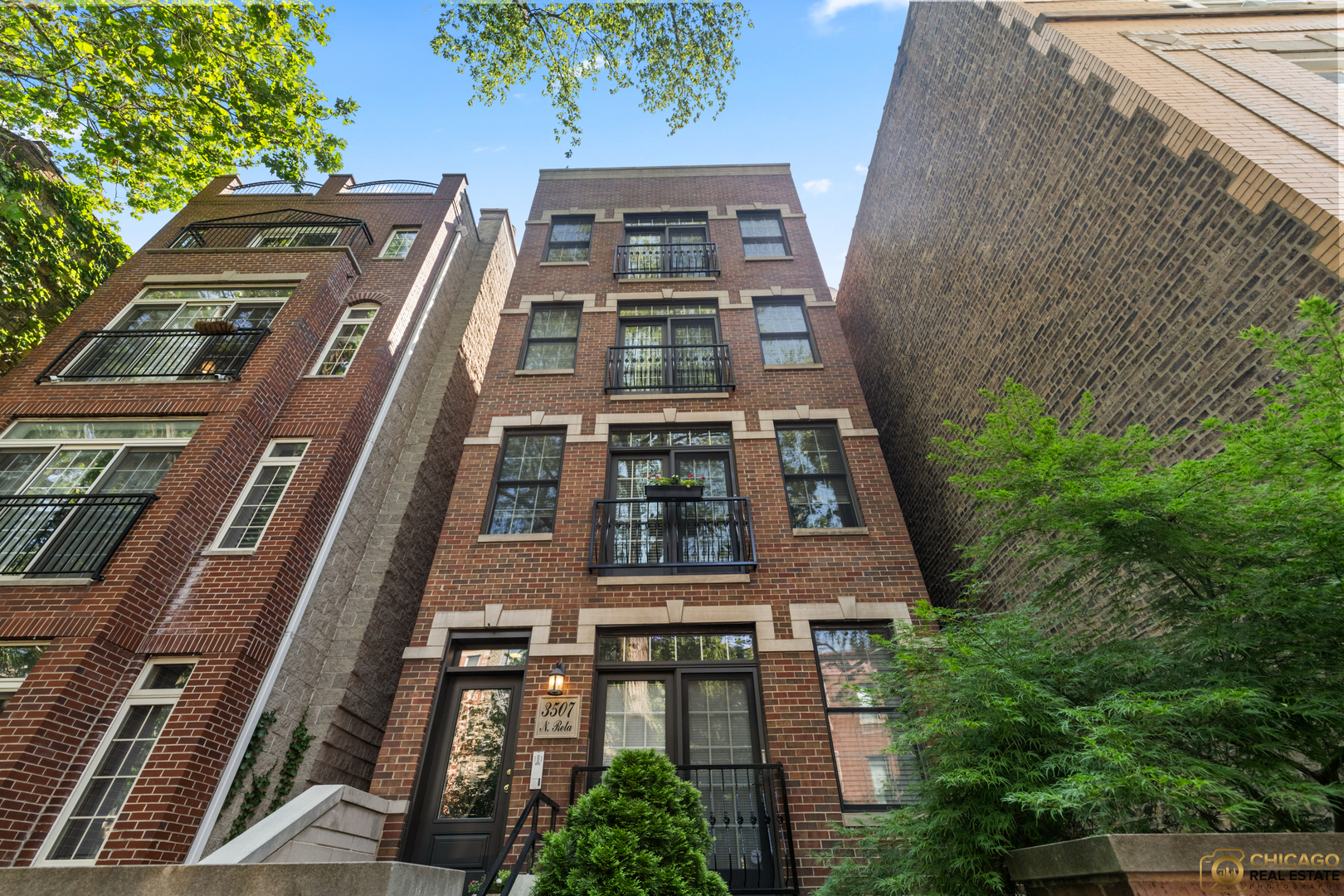 3507 N Reta Avenue #4, Chicago, IL 60657
