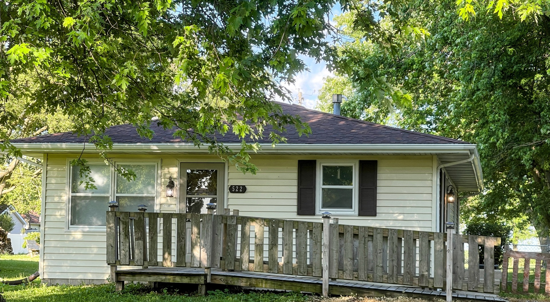522 N 3rd Avenue, Chenoa, IL 61726