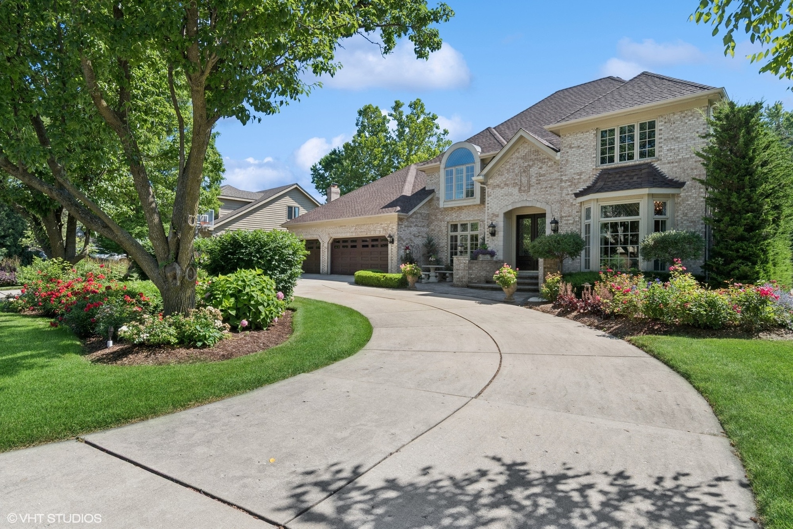 8S241 Dunham Drive, Naperville, IL 60540