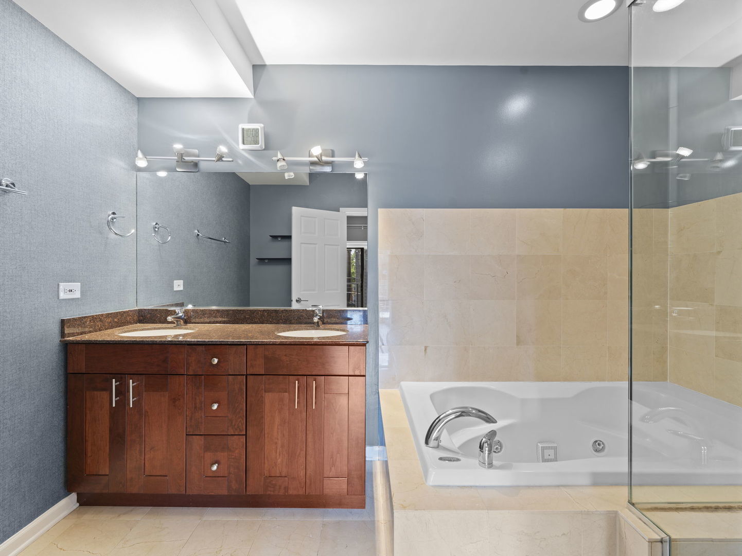 1523 N Ashland Avenue #3, Chicago, IL 60622