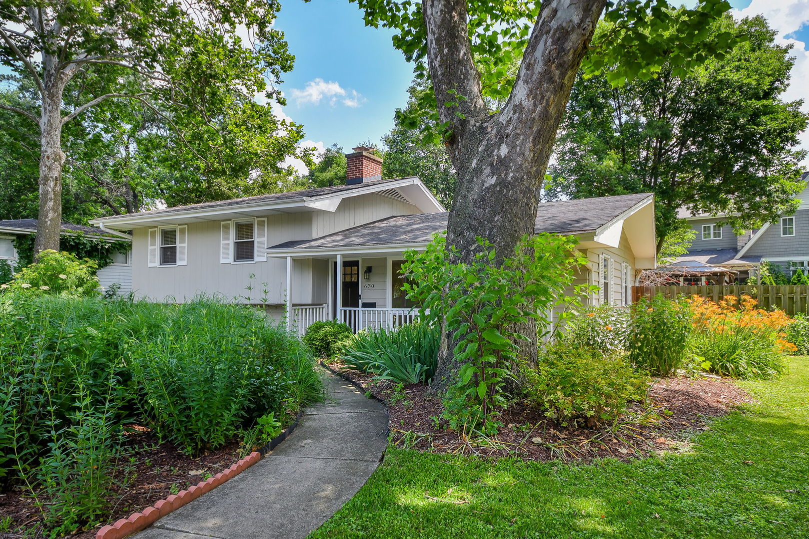 670 MELODY Lane, Naperville, IL 60540
