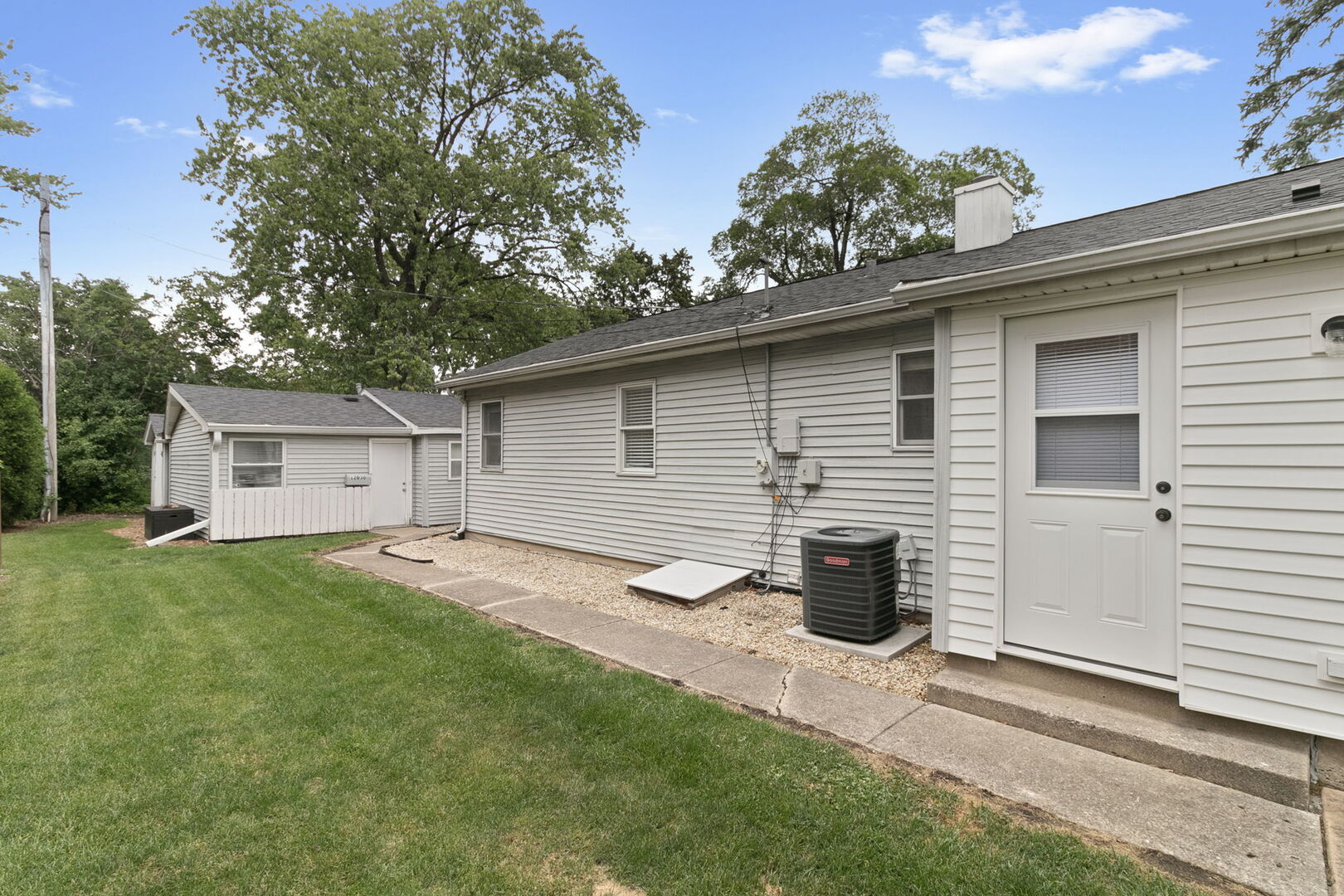 12030 S Lawler Avenue, Alsip, IL 60803