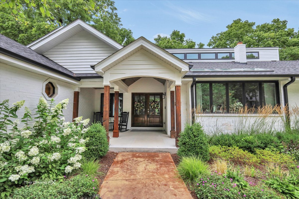 1417 Sherwood Lane, Geneva, IL 60134