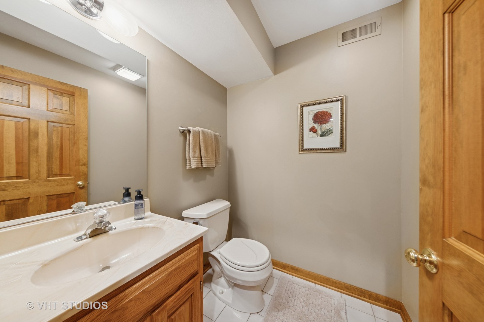 1384 Cranbrook Circle, Aurora, IL 60502