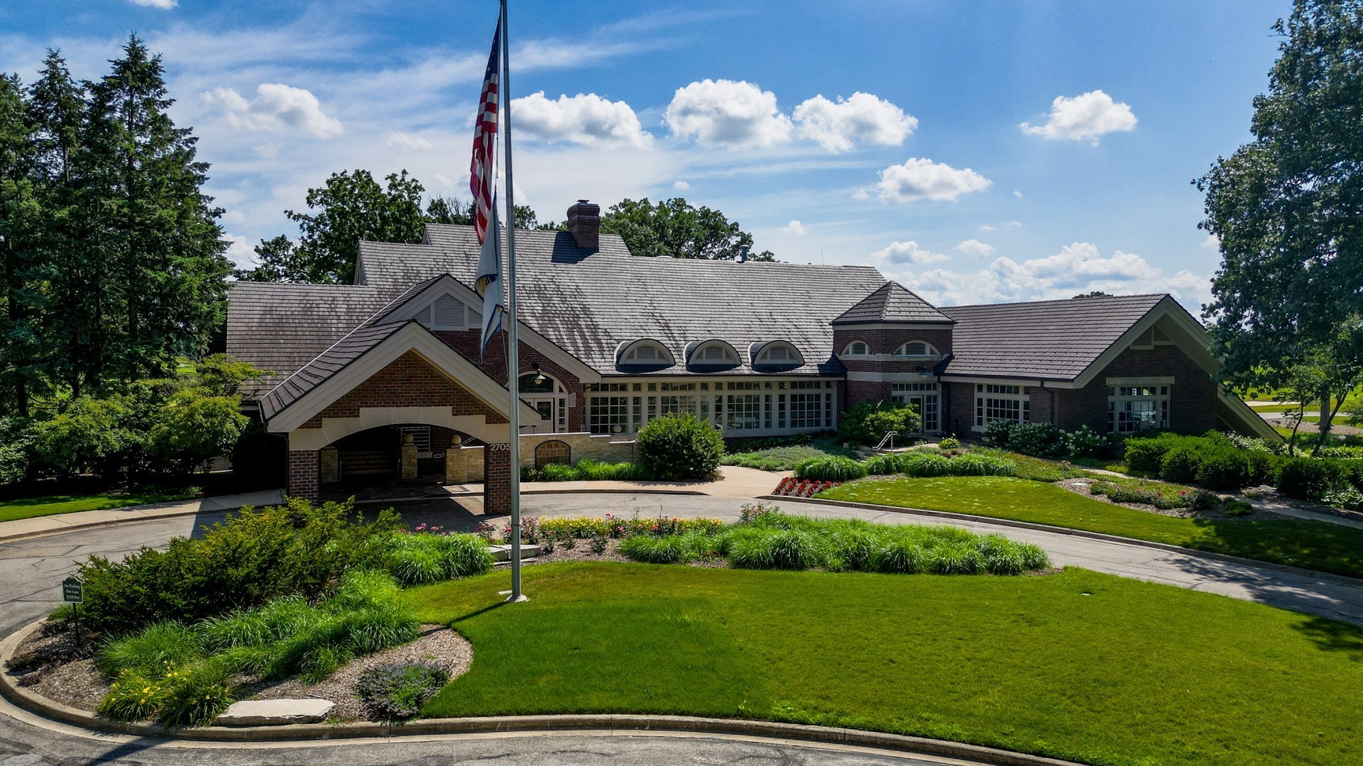 1384 Cranbrook Circle, Aurora, IL 60502