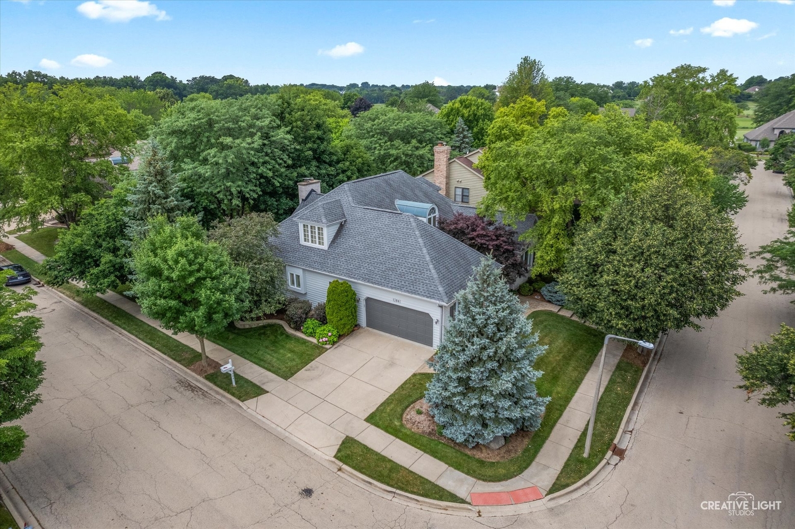 1384 Cranbrook Circle, Aurora, IL 60502