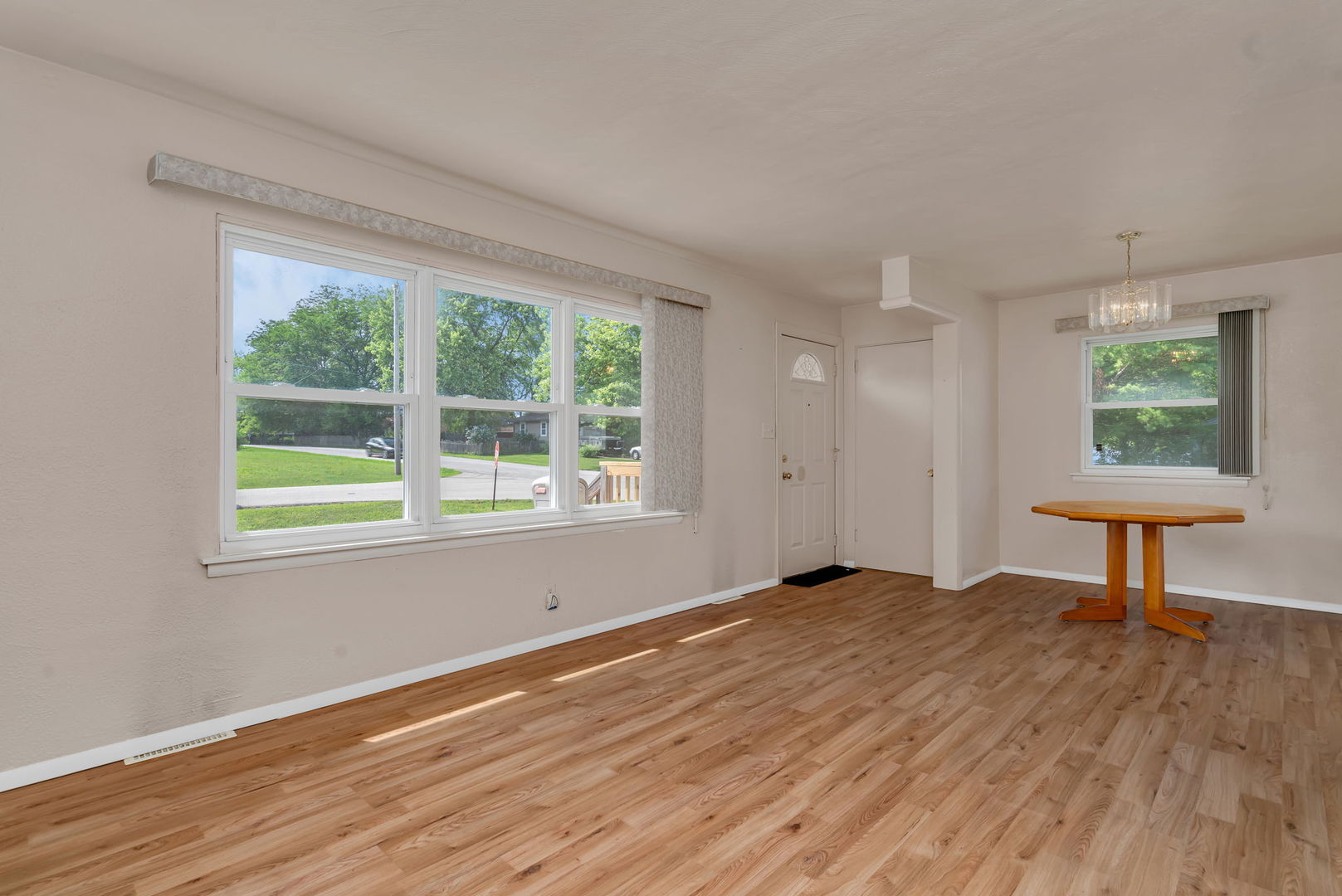 500 Siegmund Street, Joliet, IL 60433
