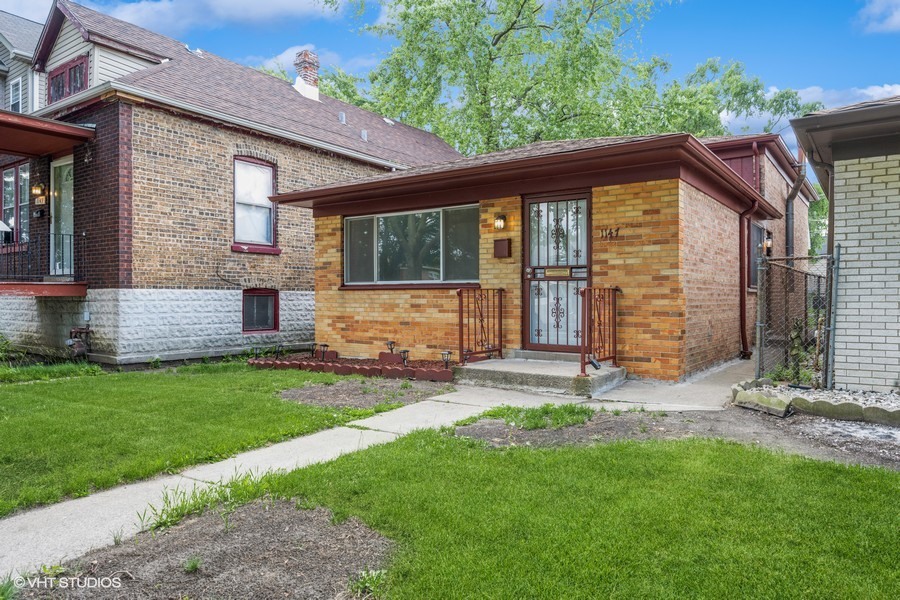 1147 E 91st Street, Chicago, IL 60638