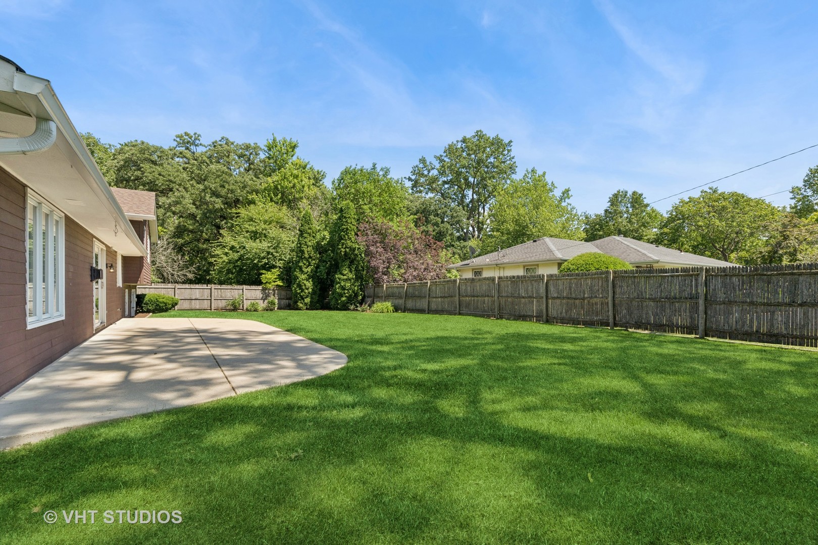 630 Smith Avenue, Lake Bluff, IL 60044