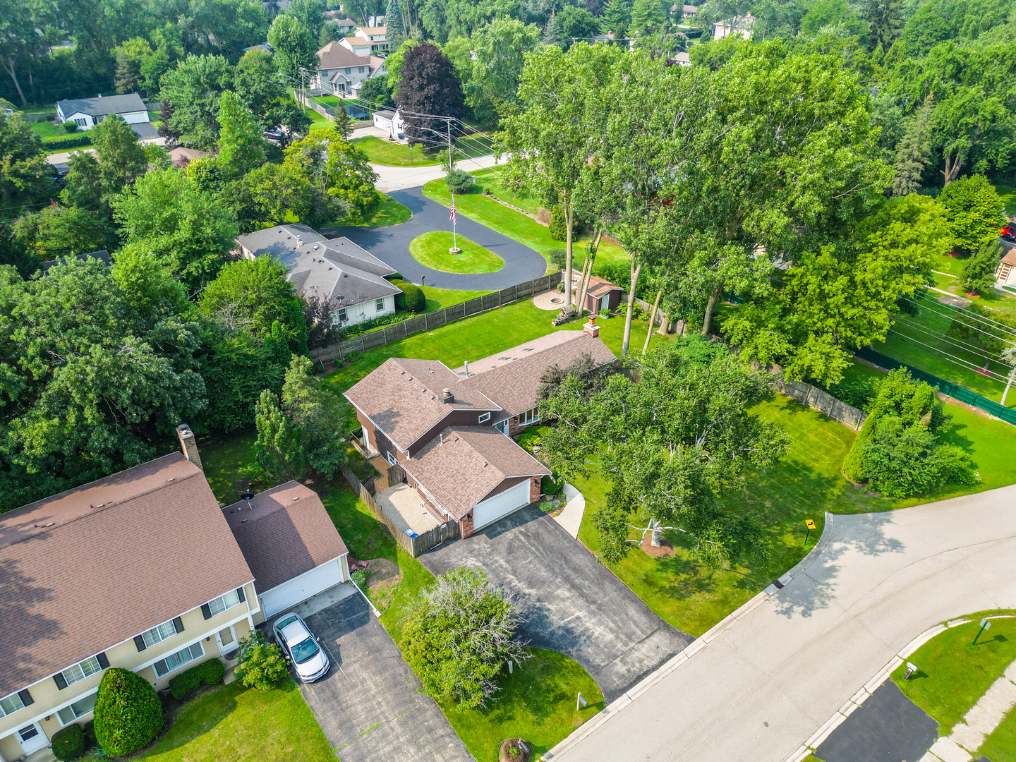 630 Smith Avenue, Lake Bluff, IL 60044