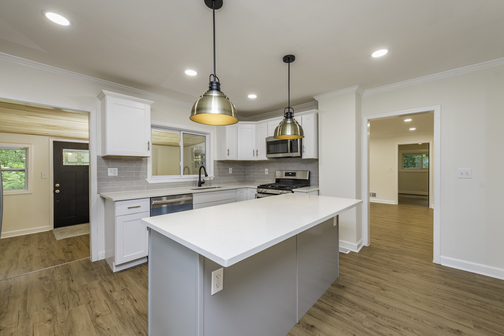 10980 W York House Road, Beach Park, IL 60087