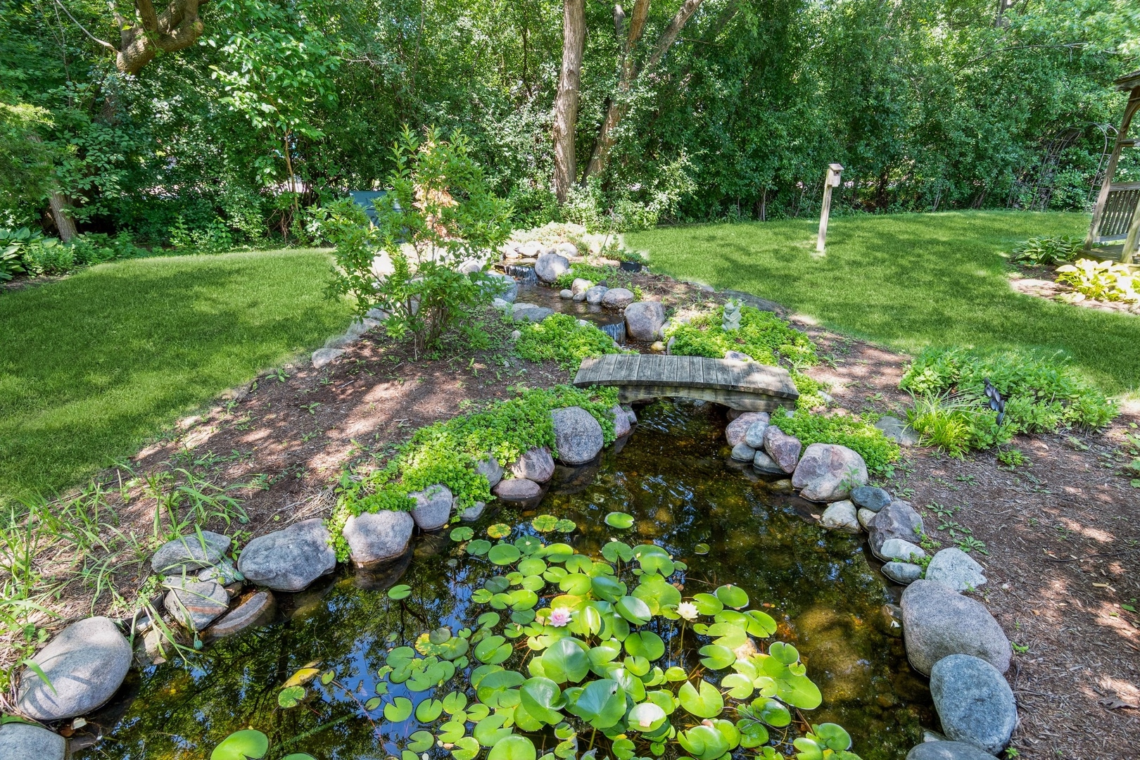 27W120 Walnut Drive, Winfield, IL 60190