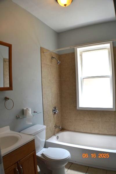 7041 S Wabash Avenue #2, Chicago, IL 60637