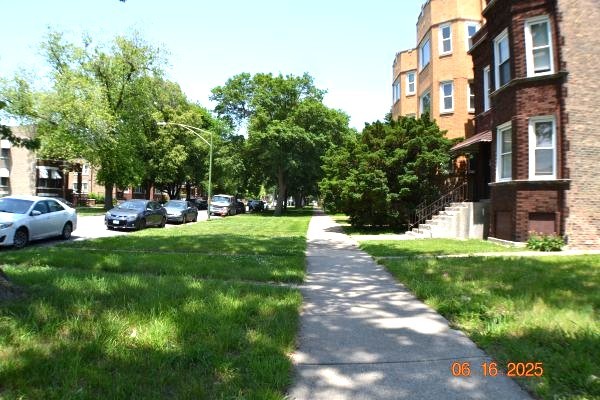 7041 S Wabash Avenue #2, Chicago, IL 60637