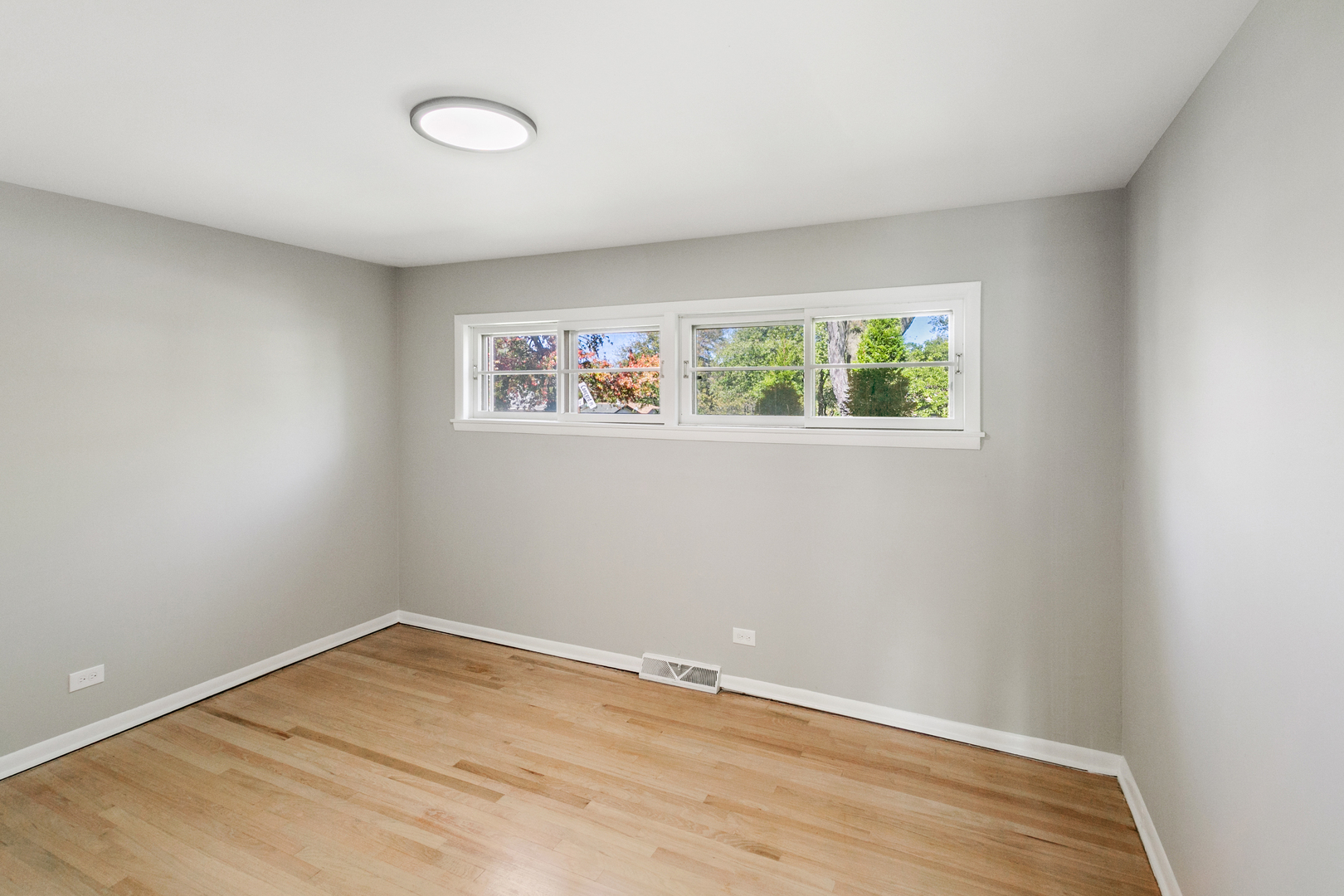 17135 Highland Avenue, Hazel Crest, IL 60429