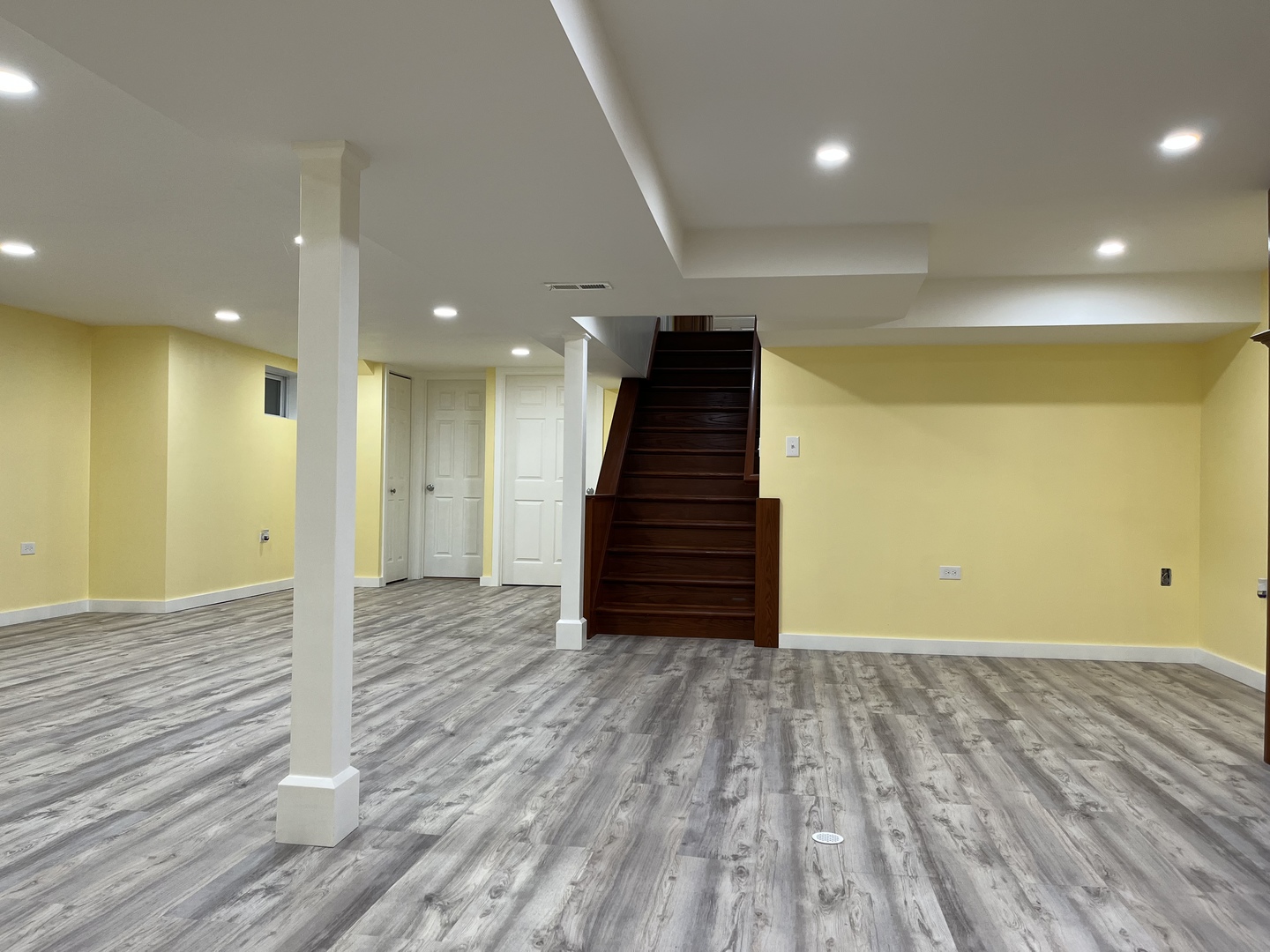 26575 N Fairfield Road, Wauconda, IL 60084