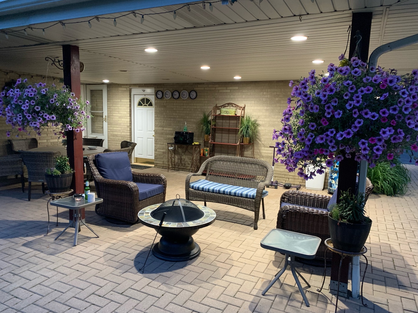 26575 N Fairfield Road, Wauconda, IL 60084