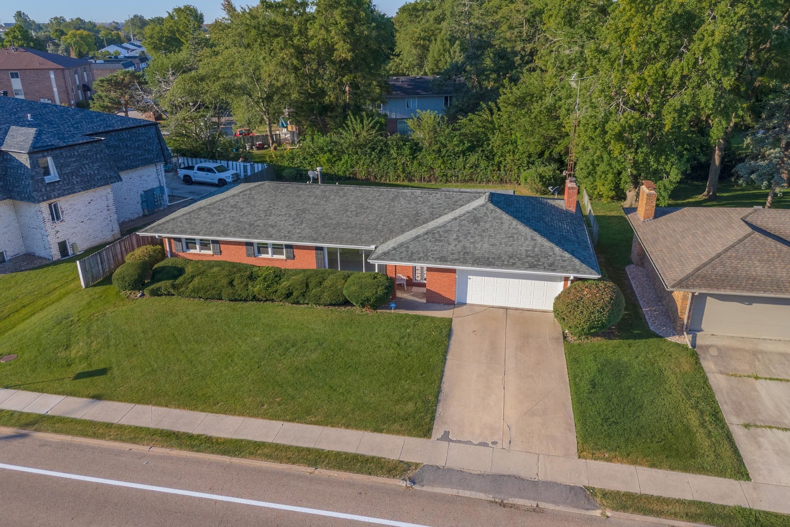 121 S Regency Drive, Bloomington, IL 61701