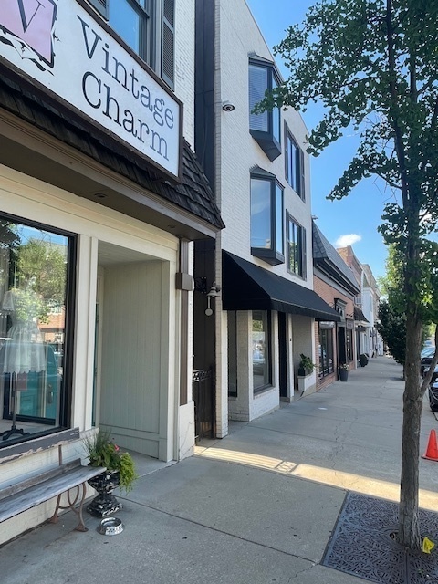 50 S Washington Street #202, Hinsdale, IL 60521