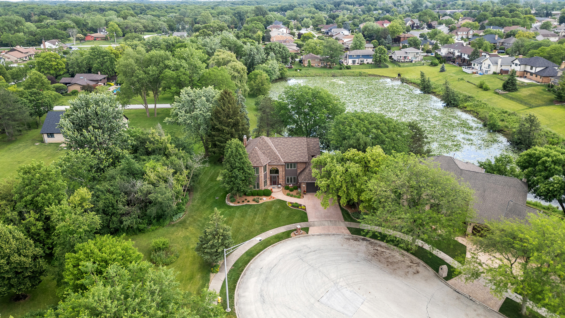 9901 Mission, Palos Park, IL 60464