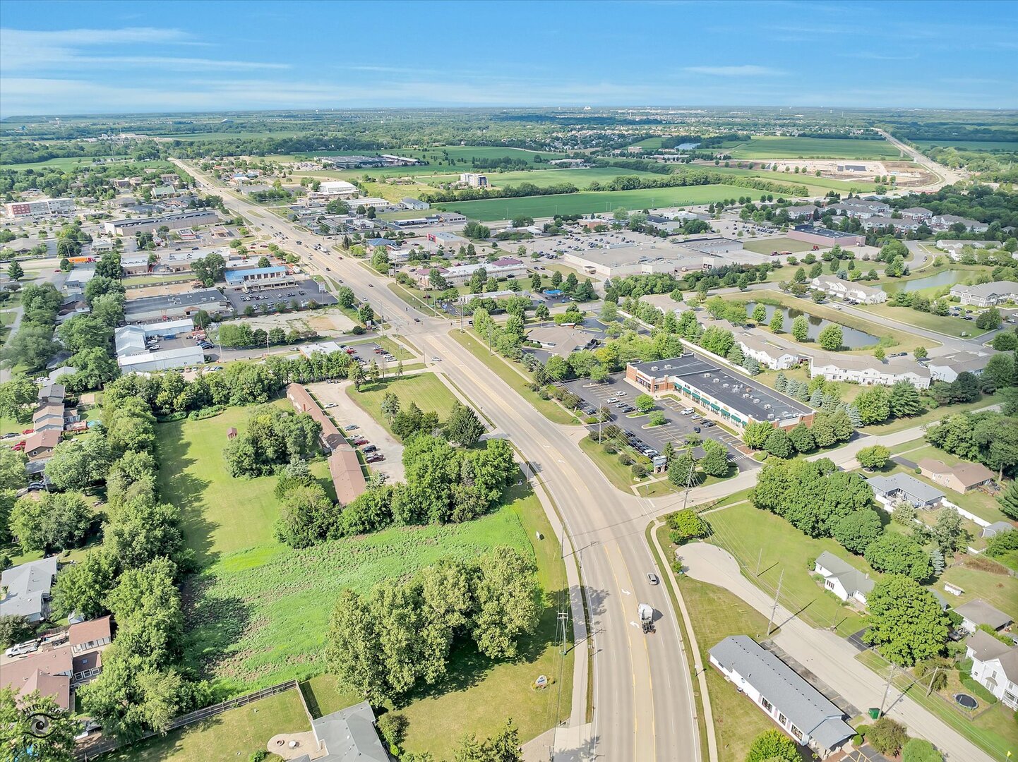 1015 N Bridge Street, Yorkville, IL 60560