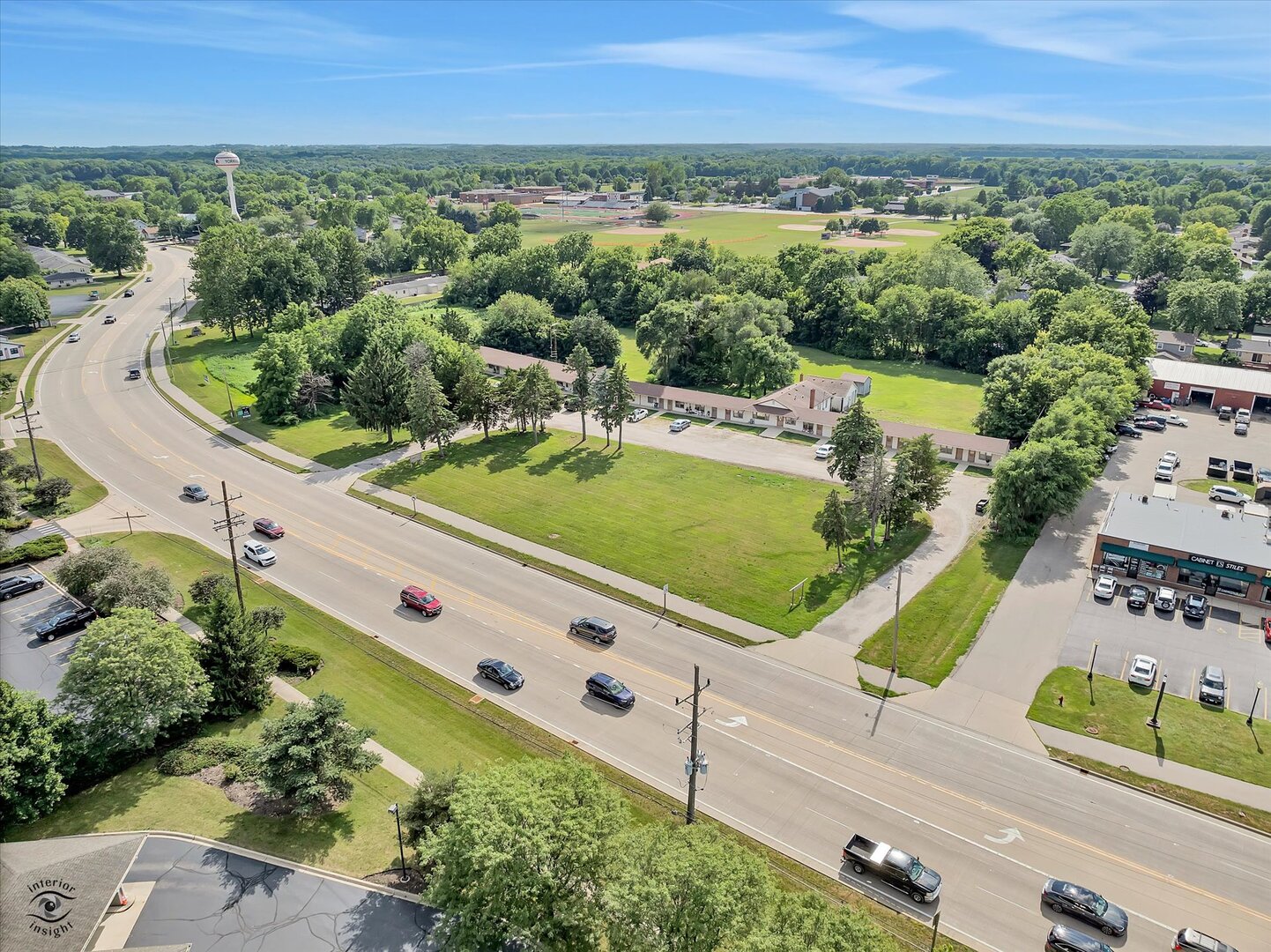 1015 N Bridge Street, Yorkville, IL 60560