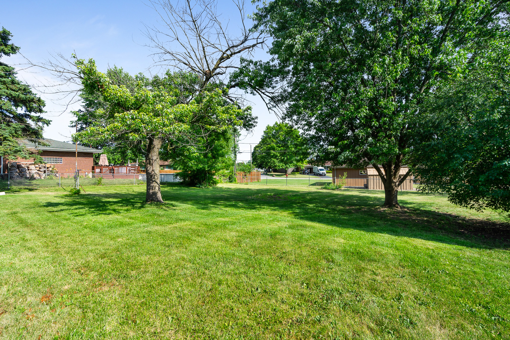935 E 1st Street, Lockport, IL 60441