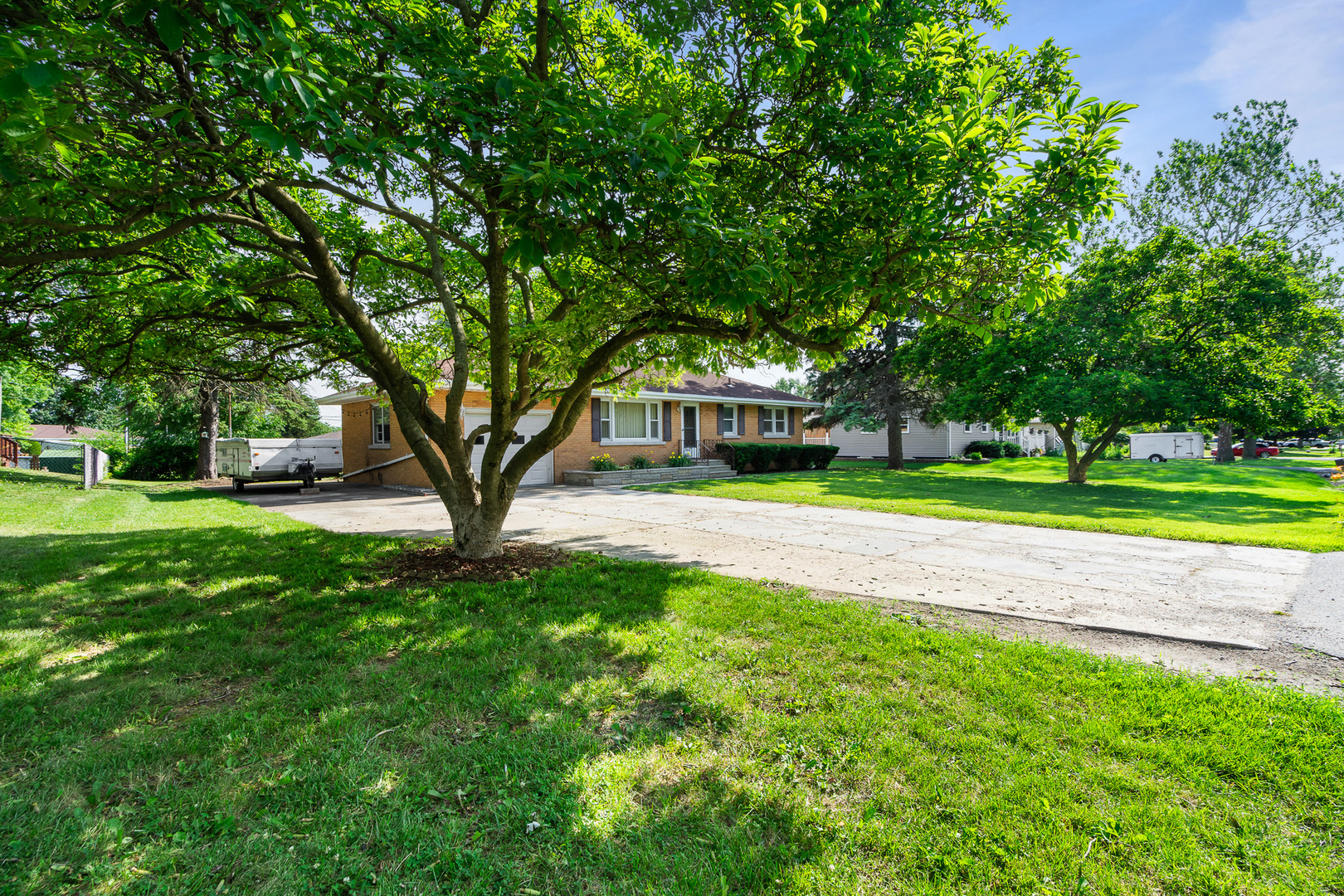 935 E 1st Street, Lockport, IL 60441