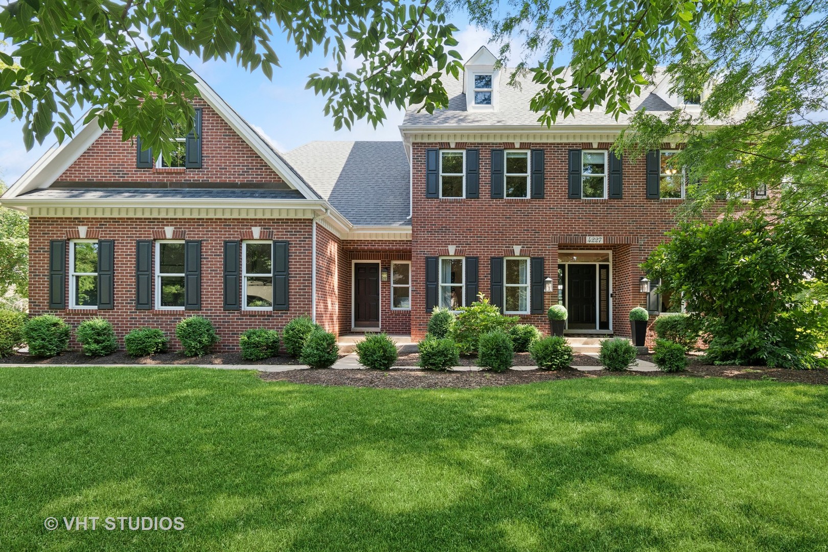 4227 FALKNER Drive, Naperville, IL 60564