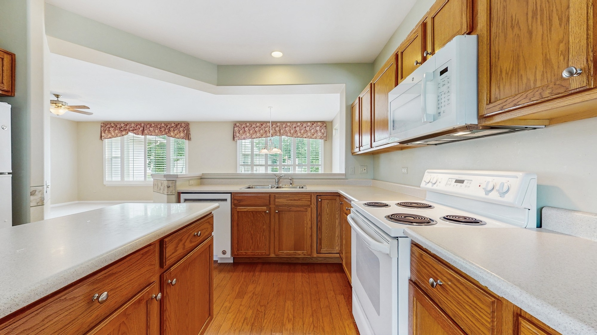 12214 Plum Grove Road, Huntley, IL 60142