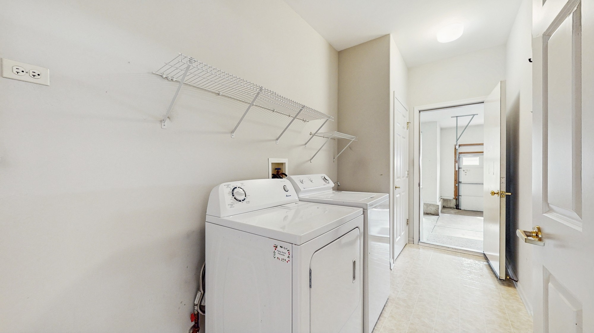12214 Plum Grove Road, Huntley, IL 60142