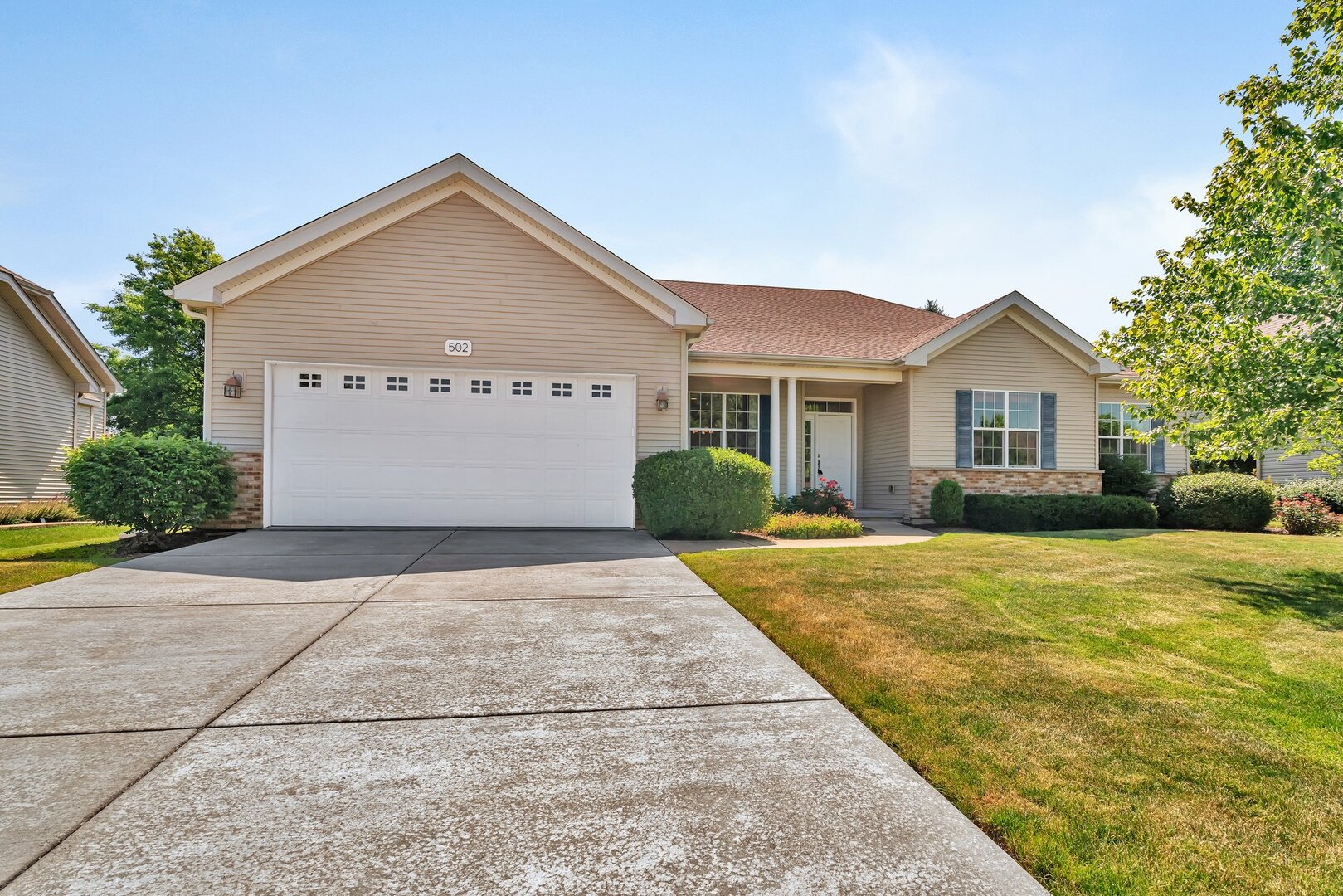 502 Birchwood Drive, Yorkville, IL 60560