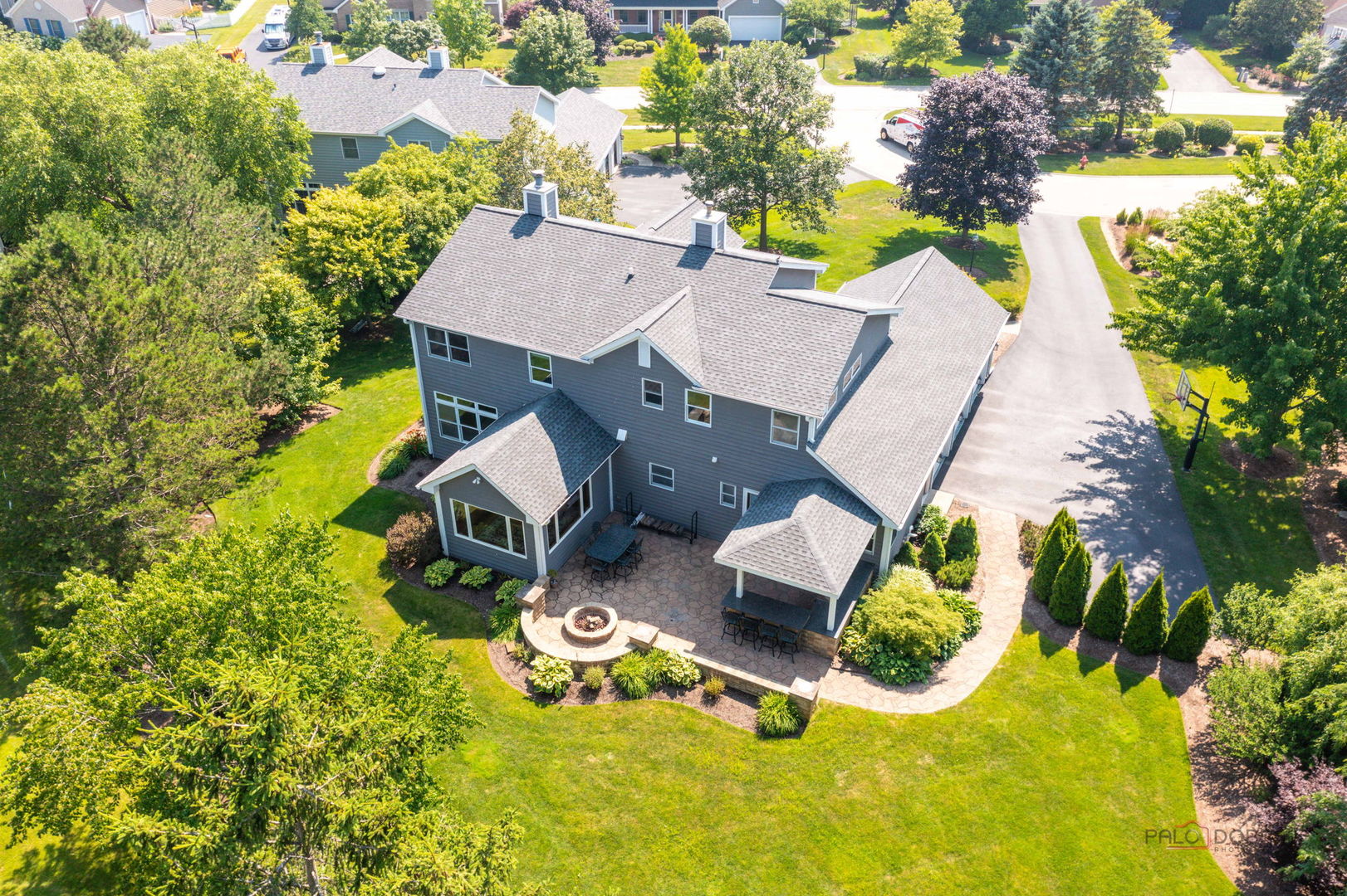 31016 Prairie Ridge Court, Libertyville, IL 60048