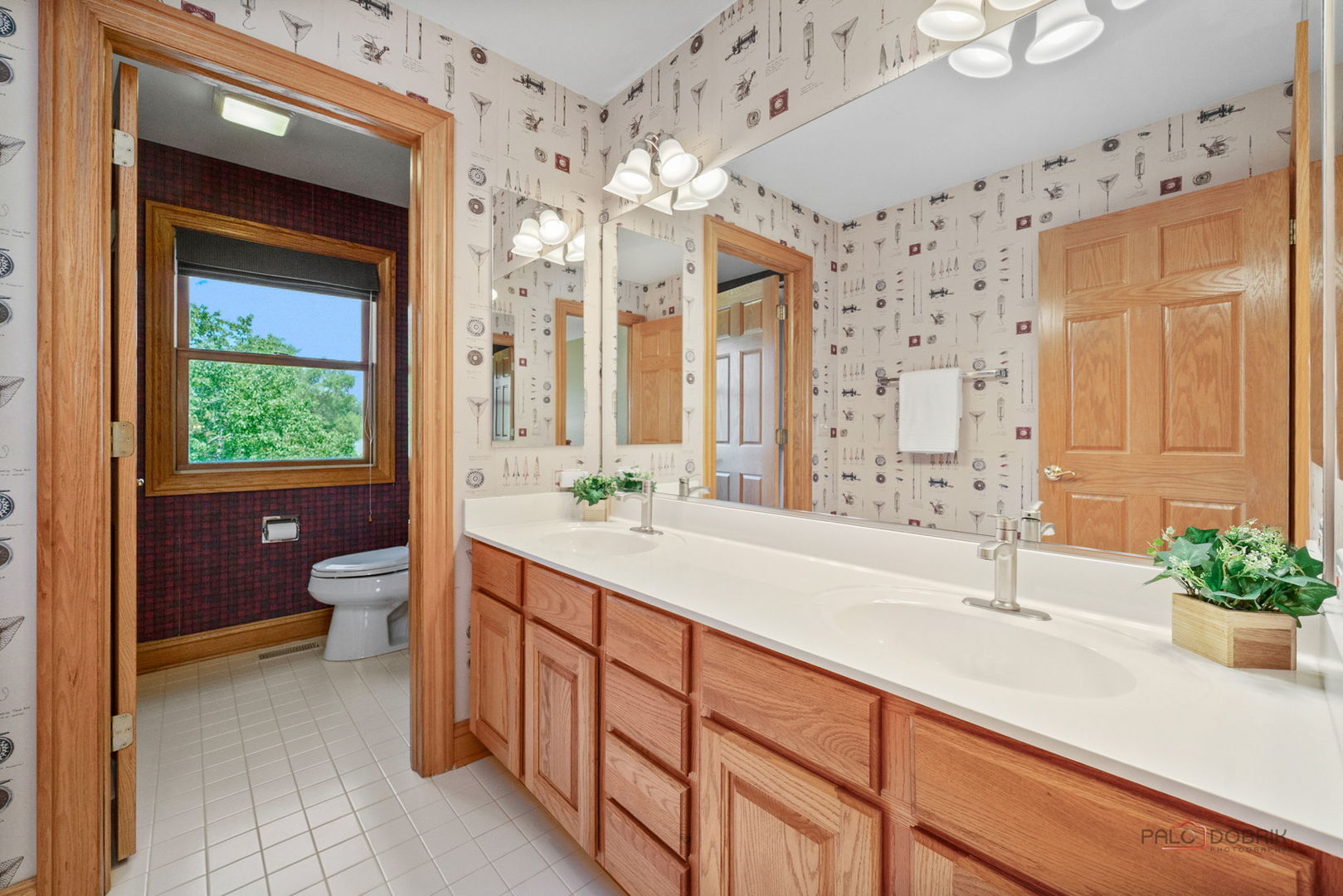 31016 Prairie Ridge Court, Libertyville, IL 60048