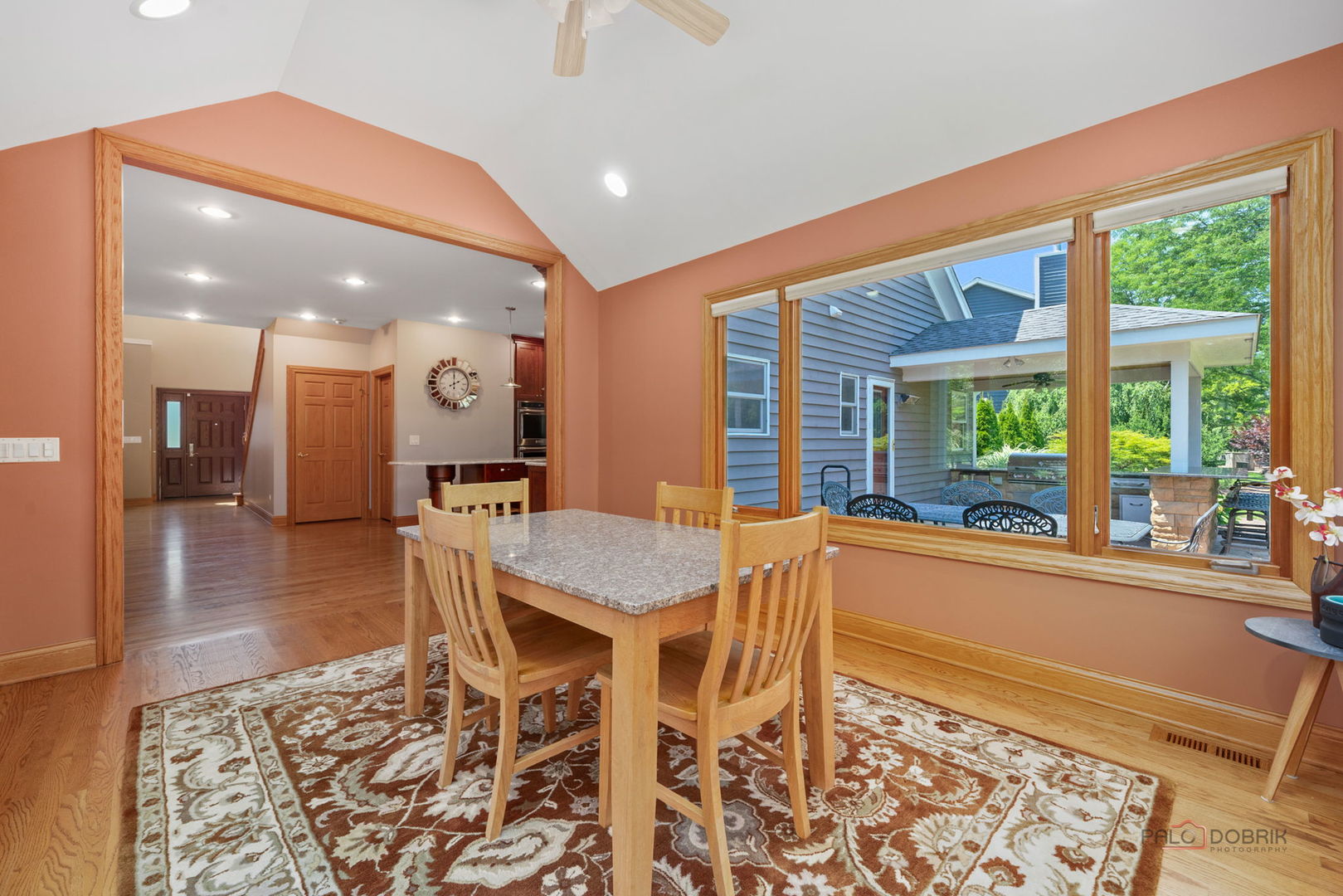 31016 Prairie Ridge Court, Libertyville, IL 60048
