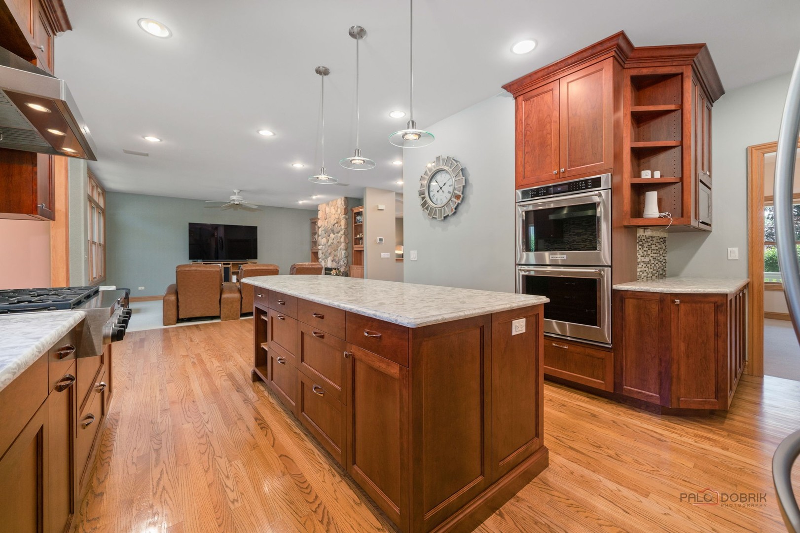 31016 Prairie Ridge Court, Libertyville, IL 60048