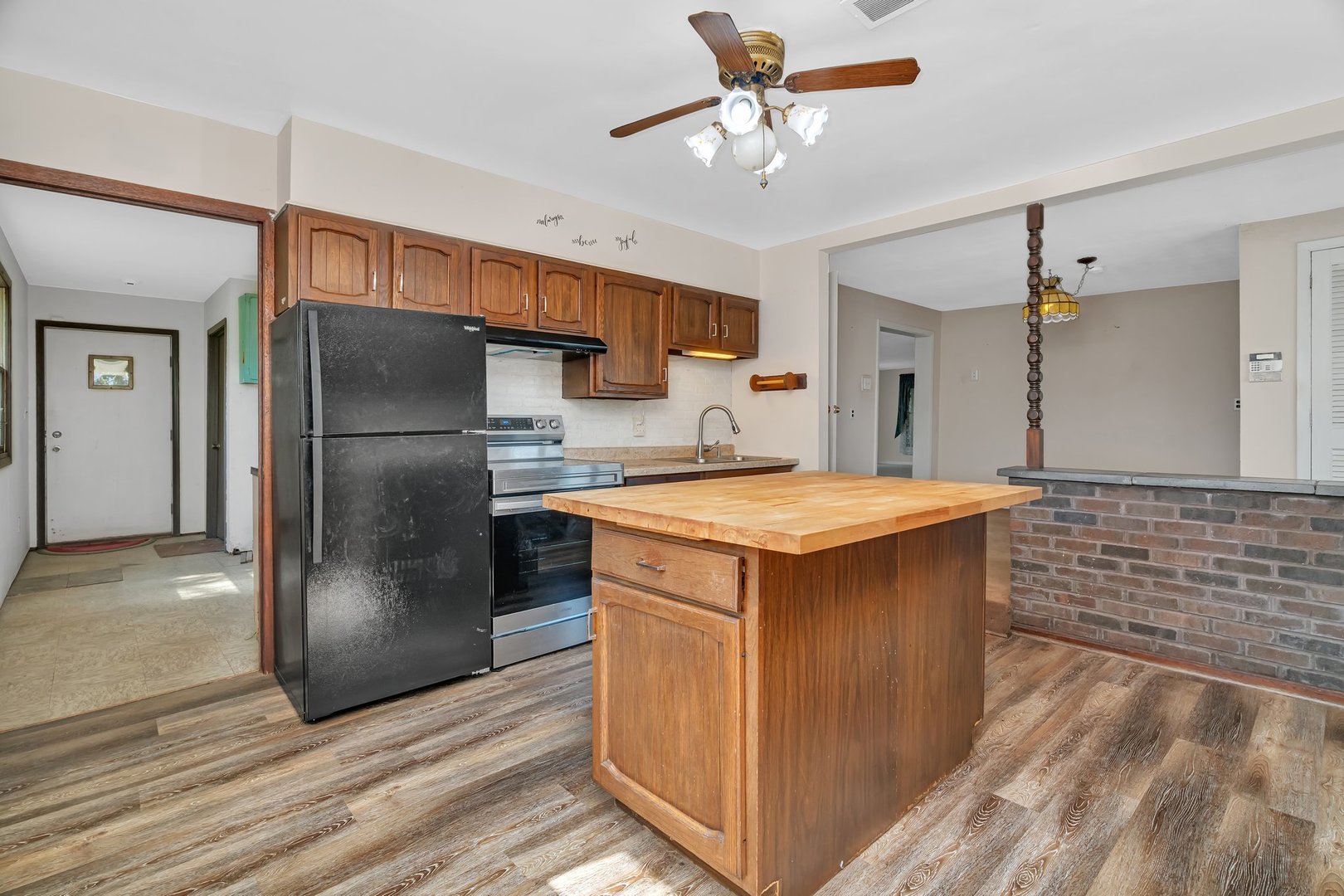 33049 S Symerton Road, Wilmington, IL 60481