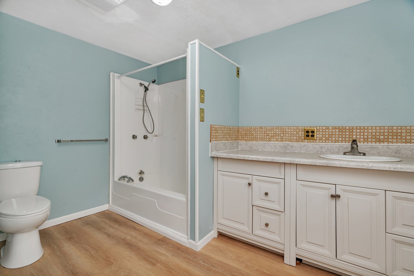 33049 S Symerton Road, Wilmington, IL 60481