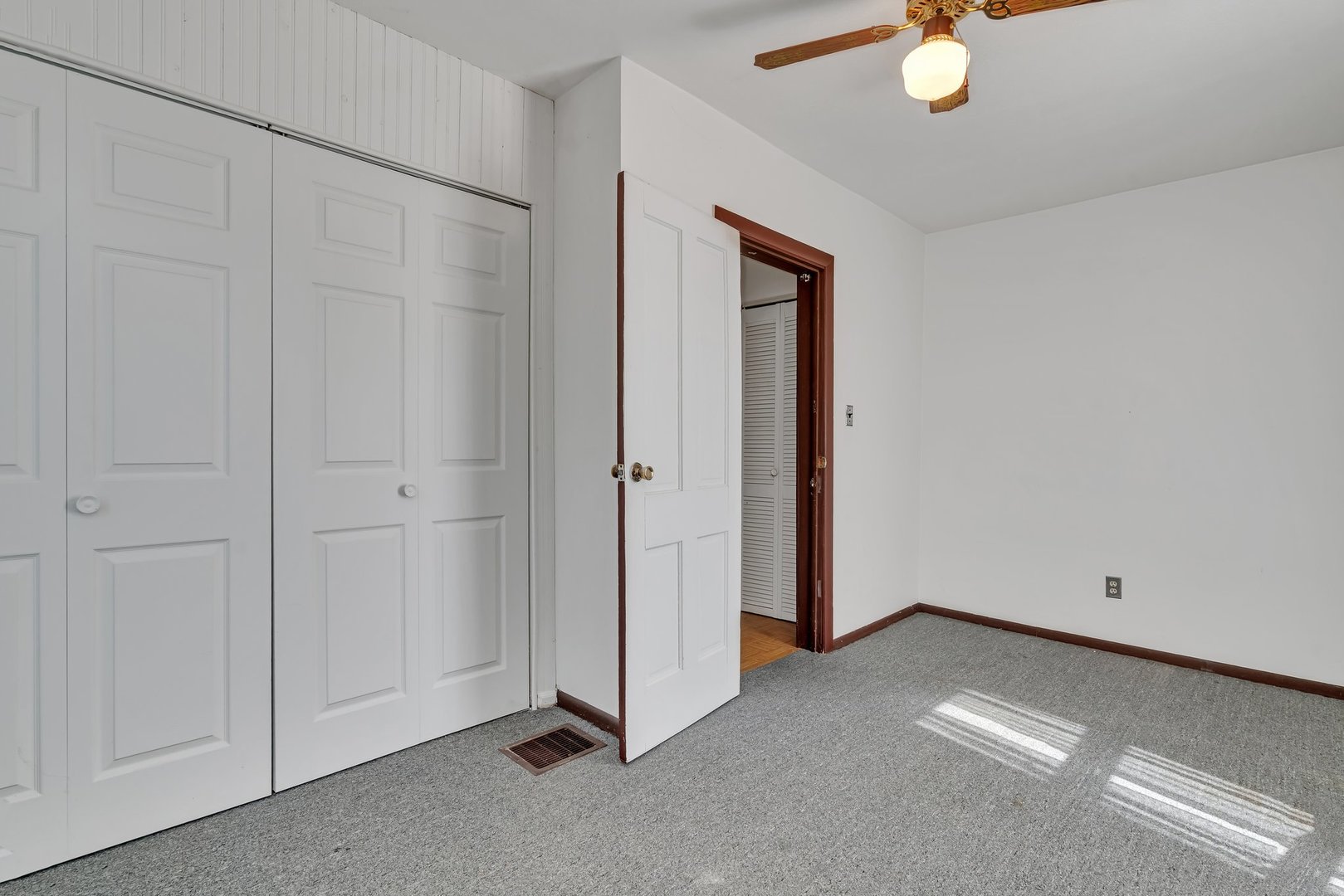 33049 S Symerton Road, Wilmington, IL 60481