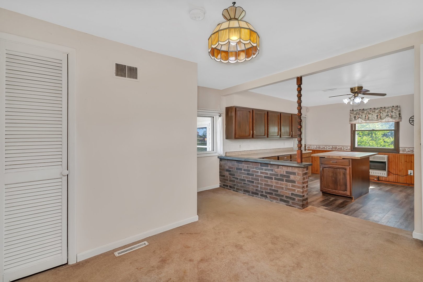33049 S Symerton Road, Wilmington, IL 60481