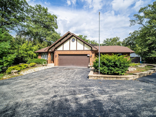 13745 S King Road, Homer Glen, IL 60491