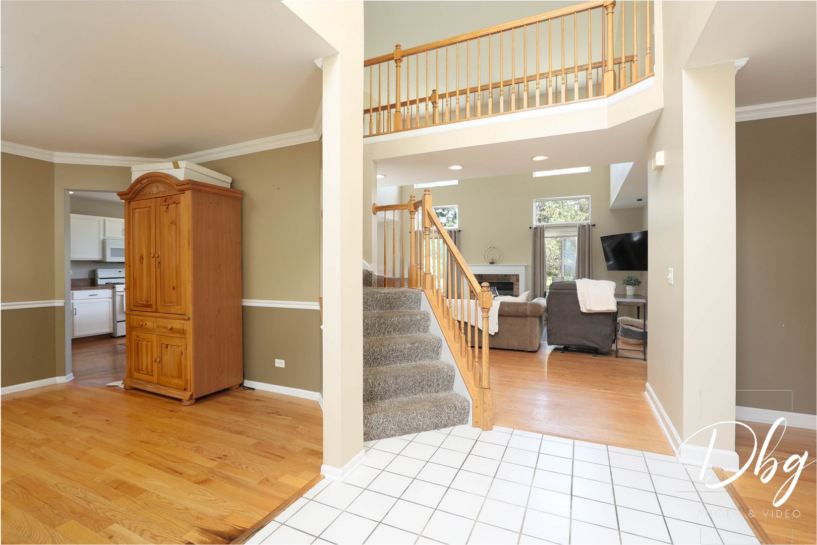 462 Nuthatch Way, Lindenhurst, IL 60046